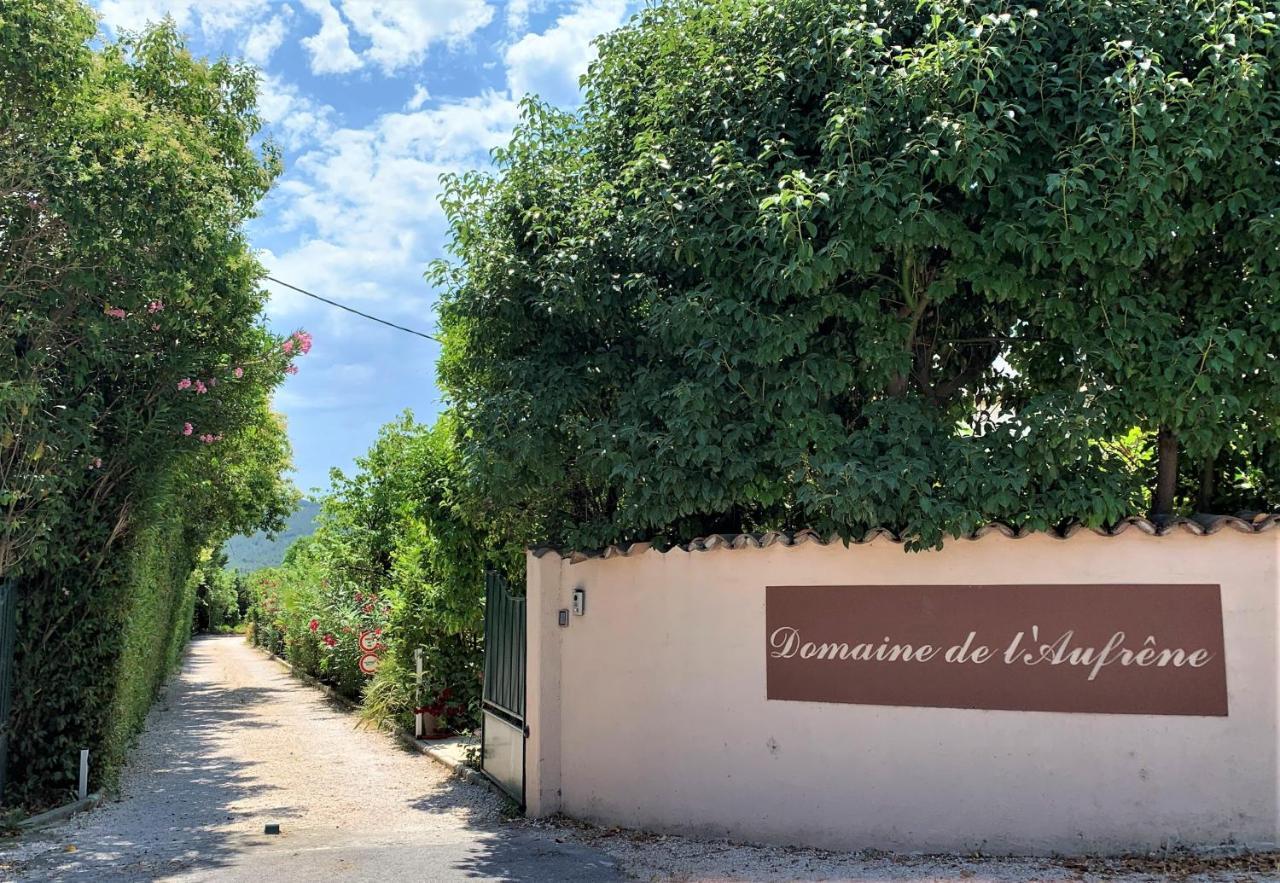 Domaine De L'Aufrene Bed & Breakfast Hyeres Ngoại thất bức ảnh