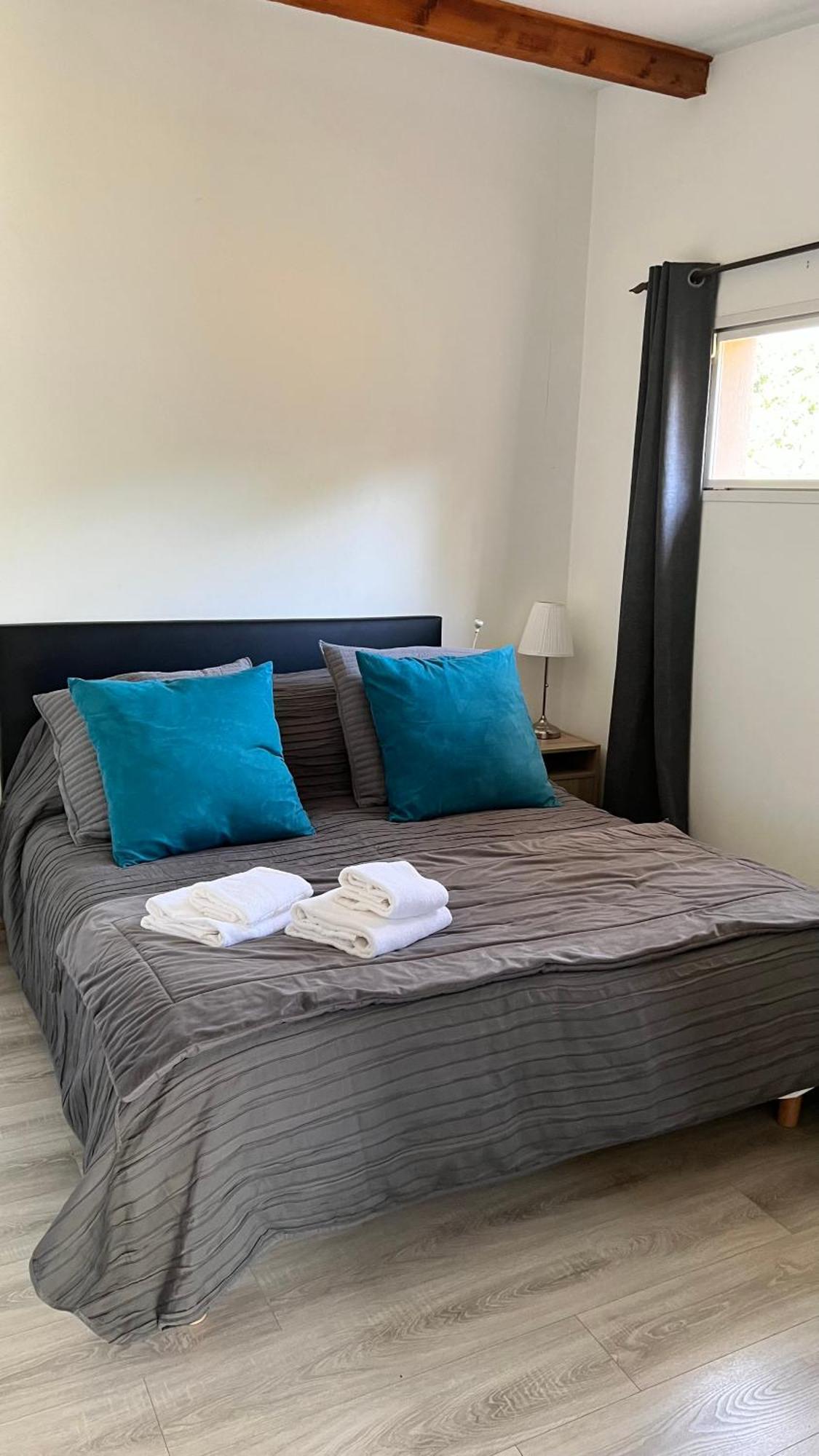 Domaine De L'Aufrene Bed & Breakfast Hyeres Ngoại thất bức ảnh