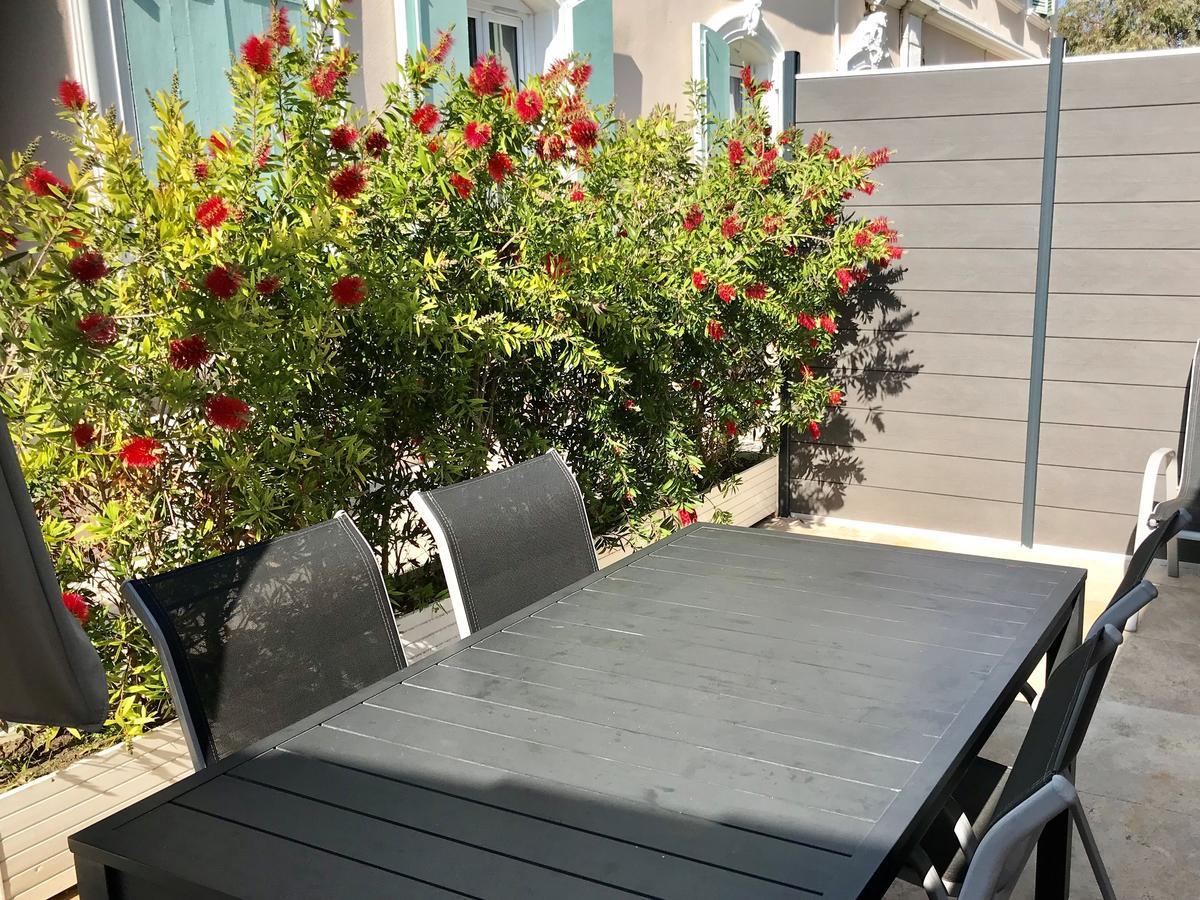 Domaine De L'Aufrene Bed & Breakfast Hyeres Ngoại thất bức ảnh
